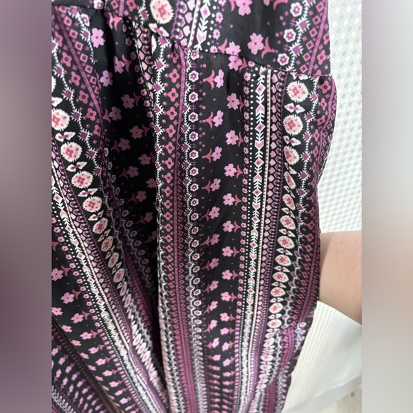 NWT 18/20 2X BloomChic Purple & Pink Ruffle Sleeve Floral Dress - Picture 4 of 7